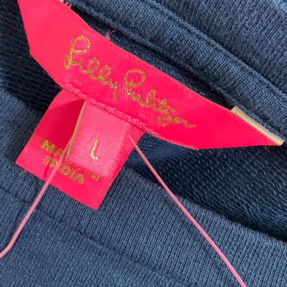 Lilly Pulitzer Rami Navy Sweatshirt Wild Hearts Embroidered Size L - Picture 7 of 8